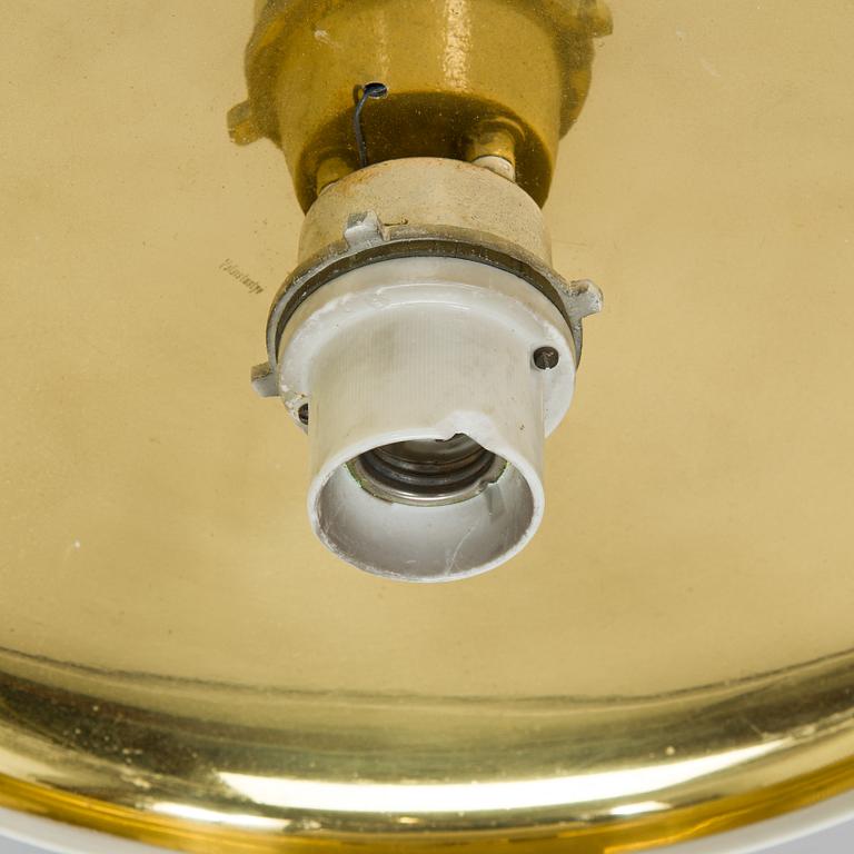 Alvar Aalto, 'A 605' ceiling lamp for Valaistustyö.
