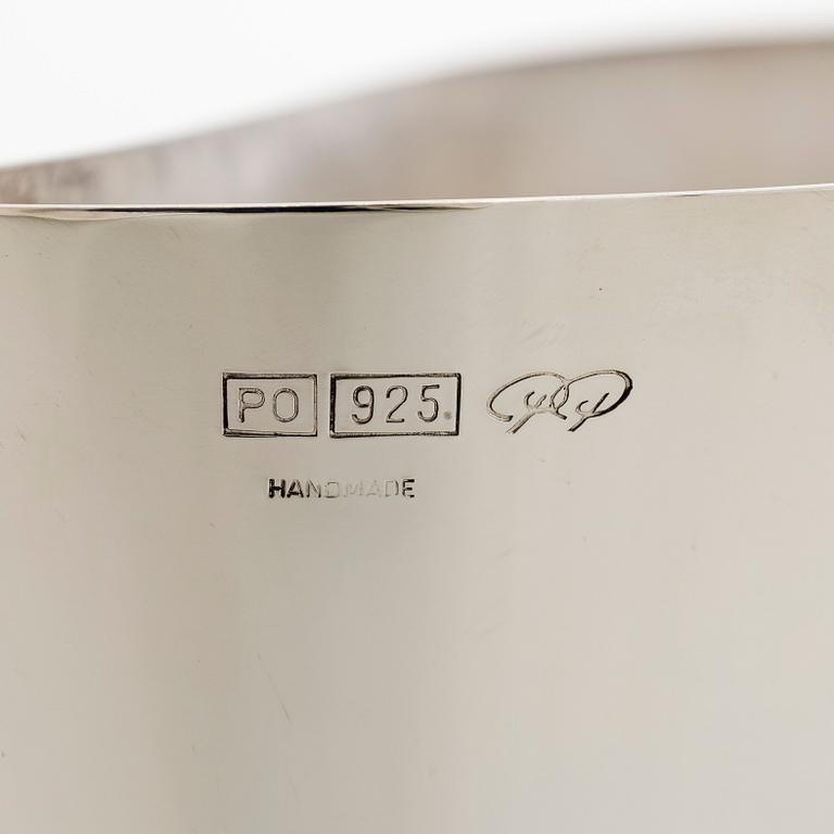 Pekka Piekäinen, vas, sterlingsilver, "Finlandia", Platinoro, Åbo.