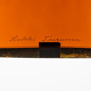 Heikki Turunen, pöytävalaisin, signeerattu.