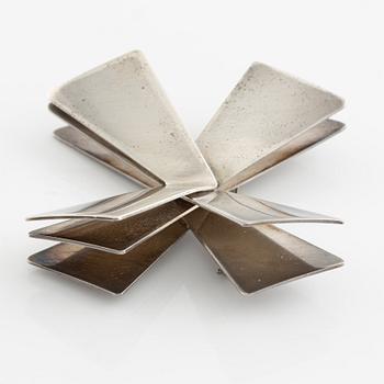 Nanna Ditzel, Georg Jensen, brooch, silver, Denmark, after 1945.