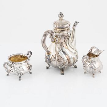A 3-piece Norwegian silver Rococo style coffee service, Norsk Filigransfabrik, Oslo, around the year 1900.