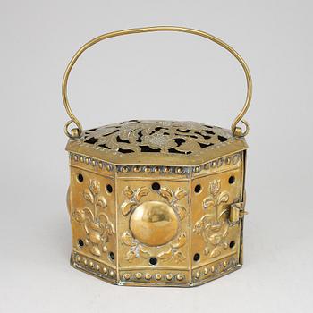 A Baroque brass container, probably Netherlands. 18th century.