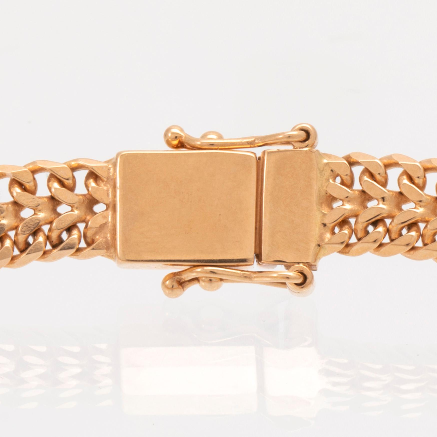 An 18K gold bracelet by Balestra.