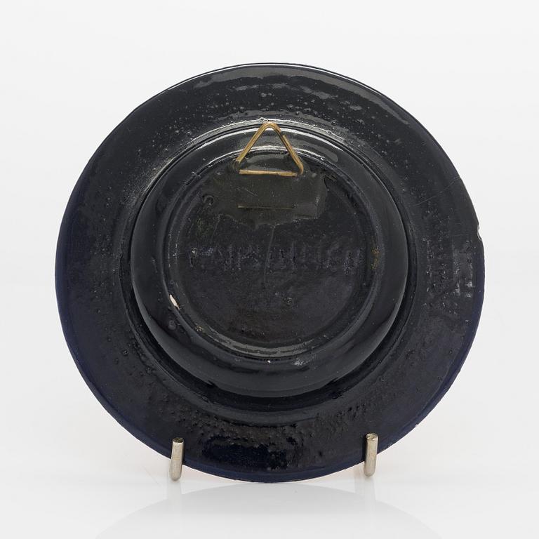 Birger Kaipiainen, a stoneware bowl signed Kaipiainen.