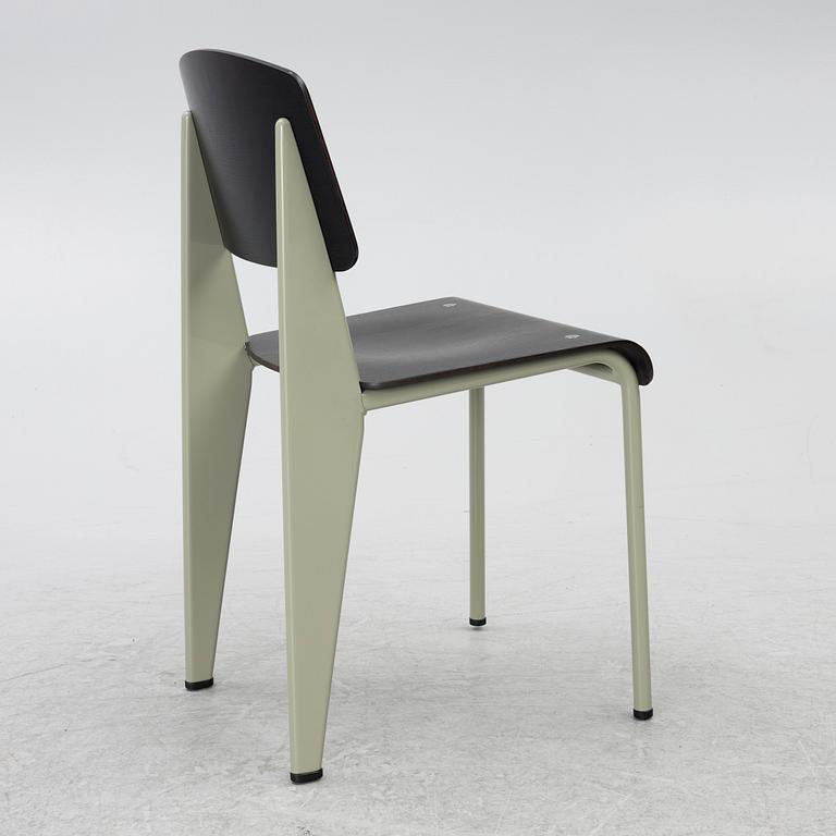 Jean Prouvé, Stolar, 7 st, "Standard", Vitra, 2023.