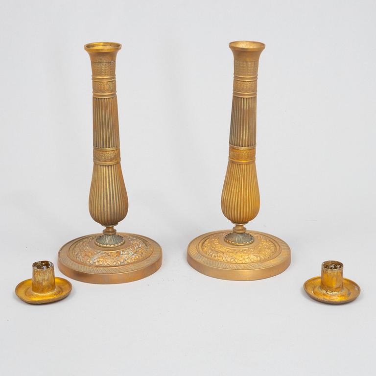 A pair of French Empire candlesticks, first part 18th century.