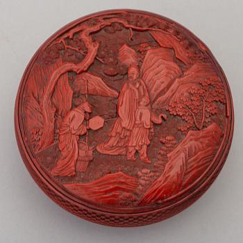 A Chinese red lacquer box with cover, presumably 20th century.