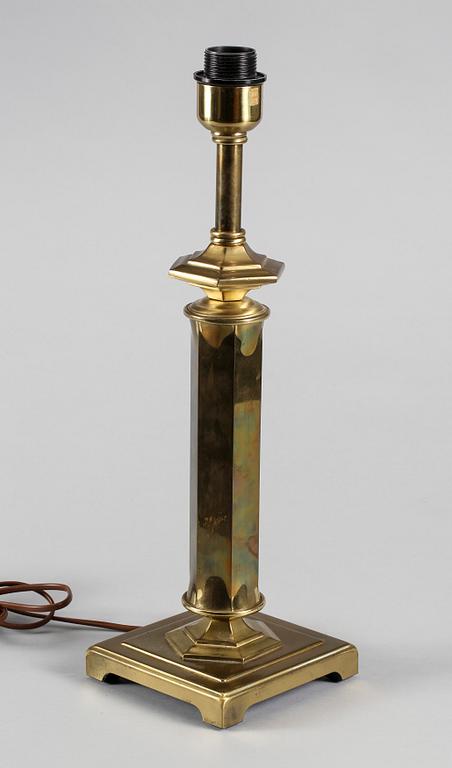 BORDSLAMPA, Aneta, 1900-talets andra hälft.