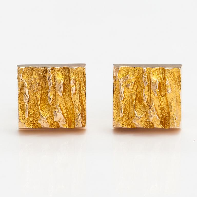 Björn Weckström, A pair of 14K gold cufflinks "The mountains". Lapponia 1968.