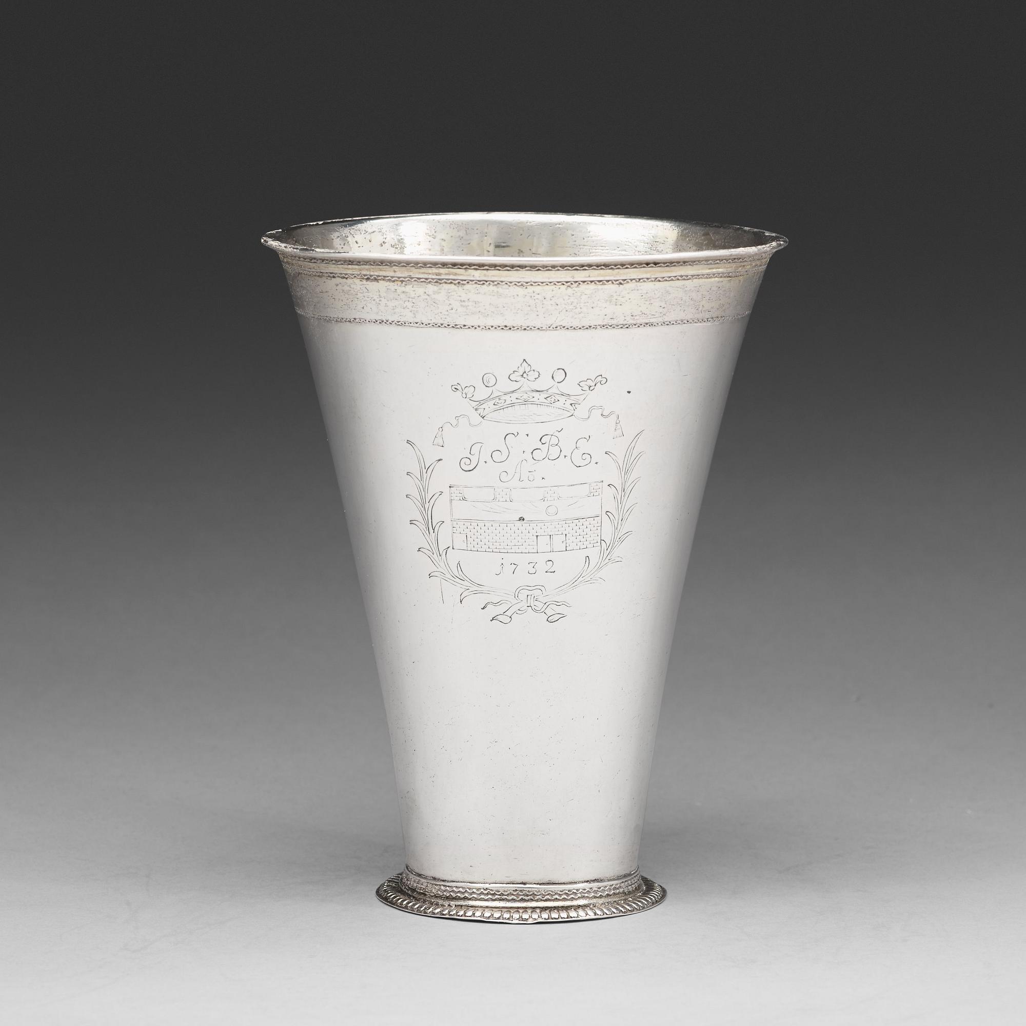 JOHAN HENRIK FLORENTZ ORTH (verksam i Göteborg 1730-1754), bägare, silver.