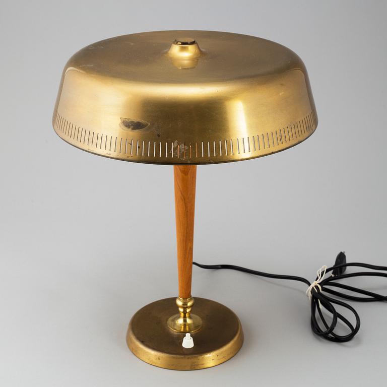 A mid 20th century table light.
