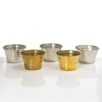 Firma Svenskt Tenn, Five 'Vågig' planters, Svenskt Tenn.