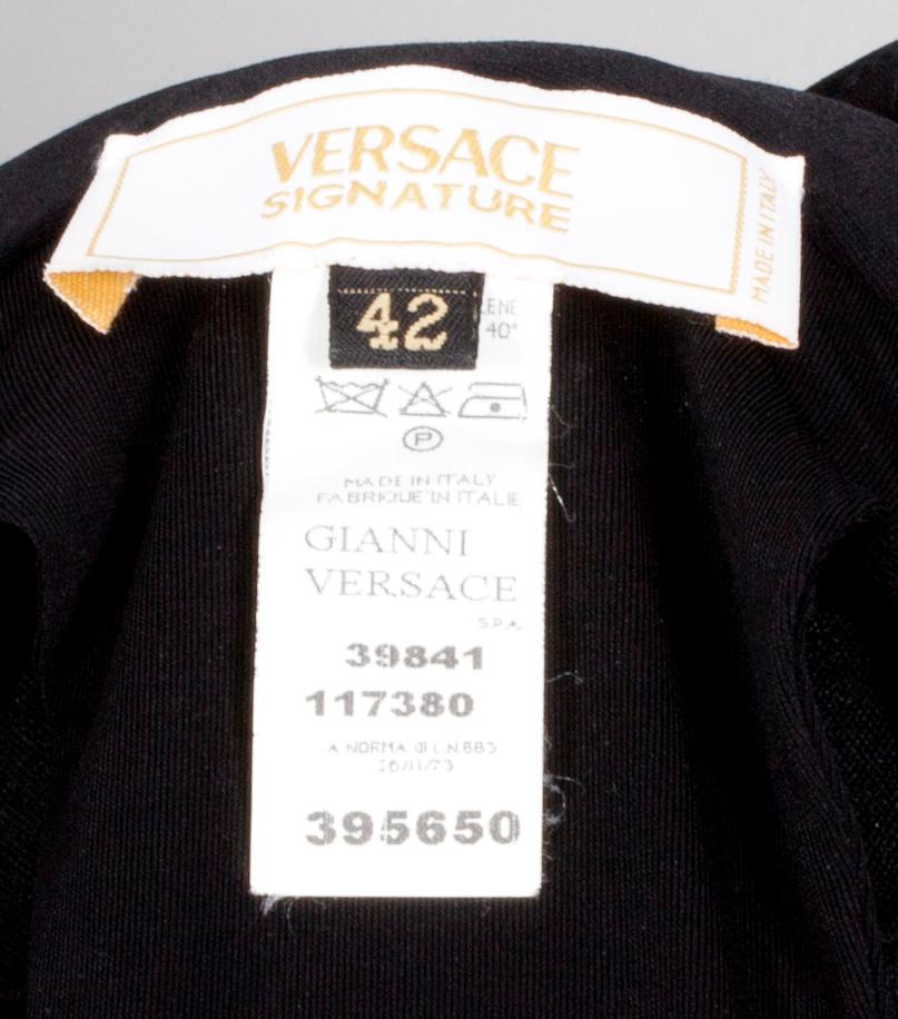 BLUS, Versace Signature.