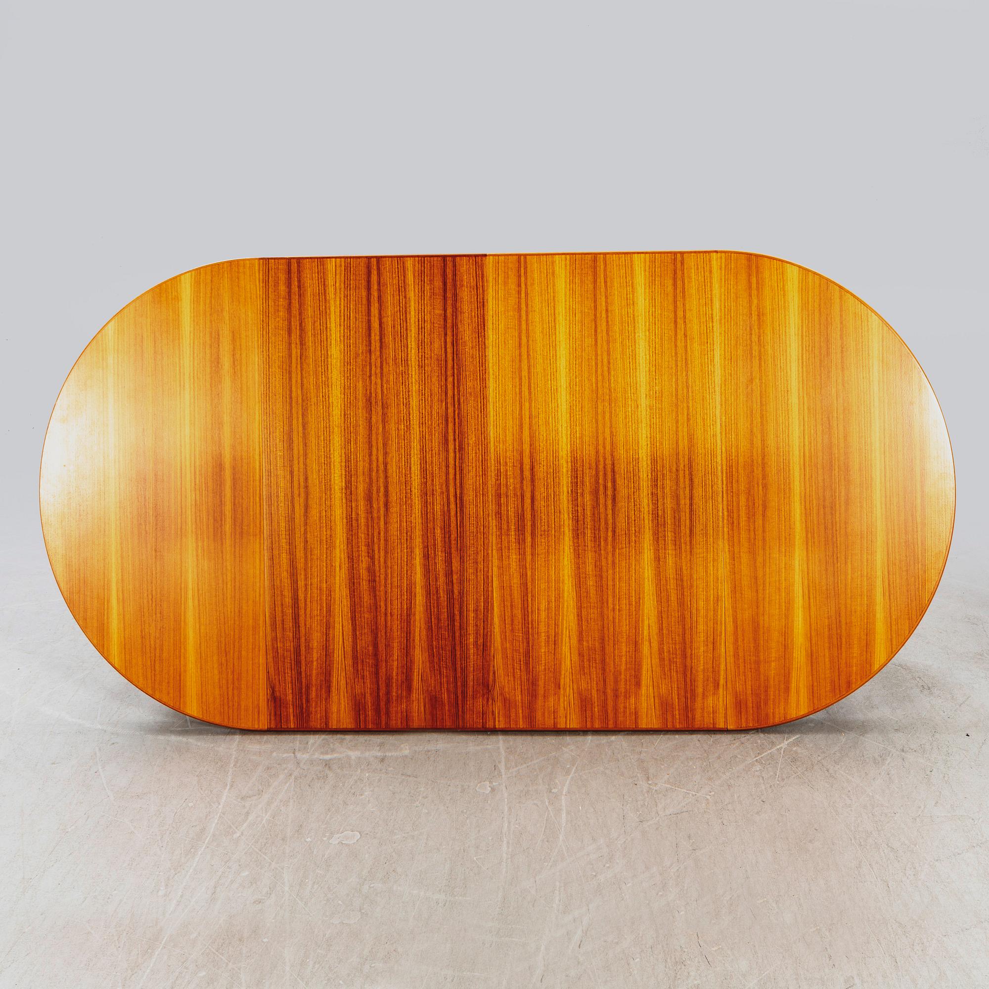 A Karl Erik Ekselius five piece teak suite, JOC, late 20th Century.