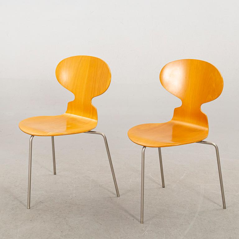 A PAIR OF 1960s "ANT" CHAIRS by ARNE JACOBSEN for FRITZ HANSEN.