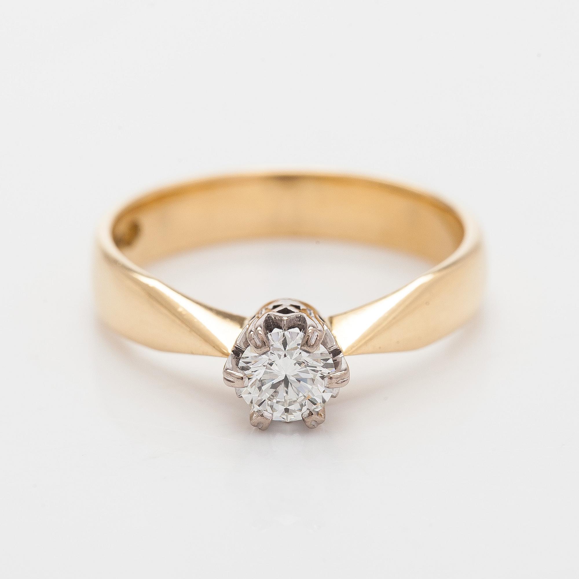 Ring, briljantslipad diamant 0,35 ct, 18K guld, 2007.