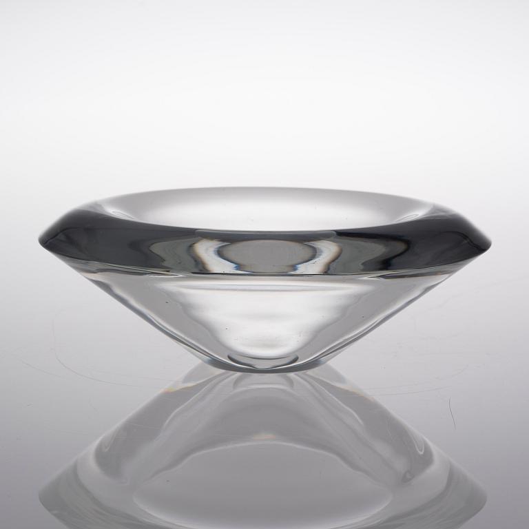 TAPIO WIRKKALA, A BOWL, 3344. Signed Tapio Wirkkala Iittala. Late 1950s.