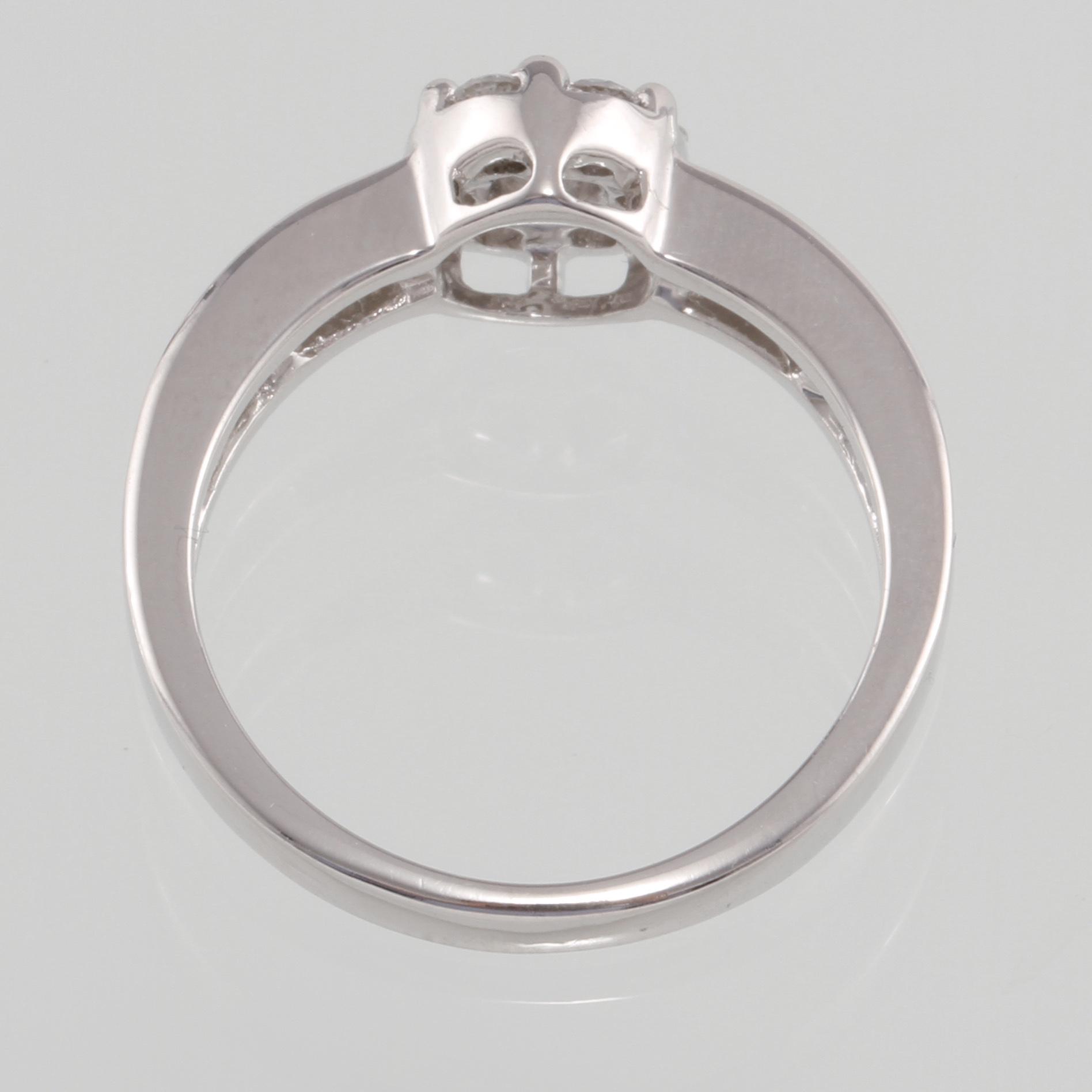 RING, 18k vitguld med briljantslipade diamanter 0.75 ct, Iduna, Varberg. Vikt 4,8 g.