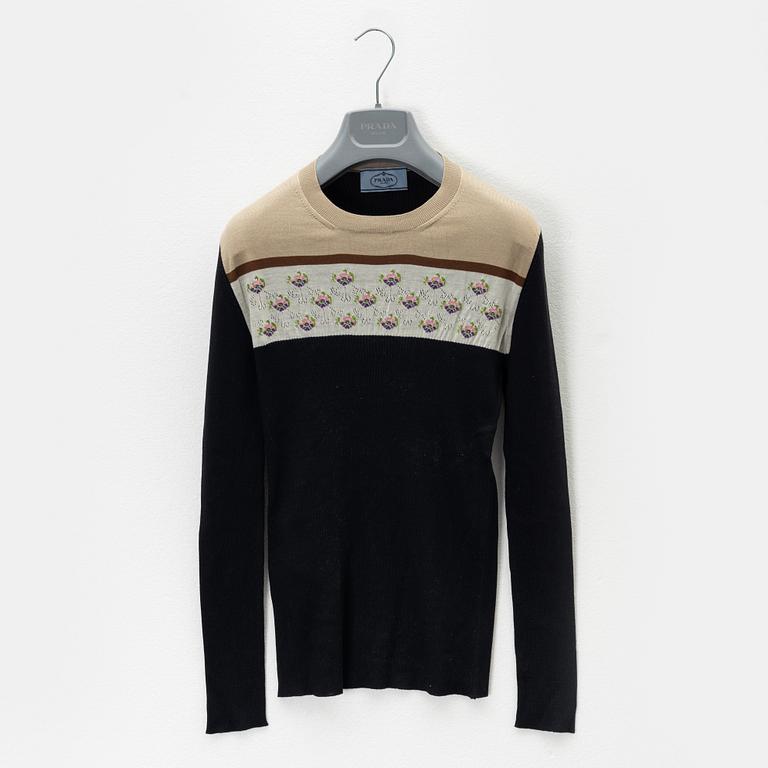 Prada, a wool/silk sweater, size 40.