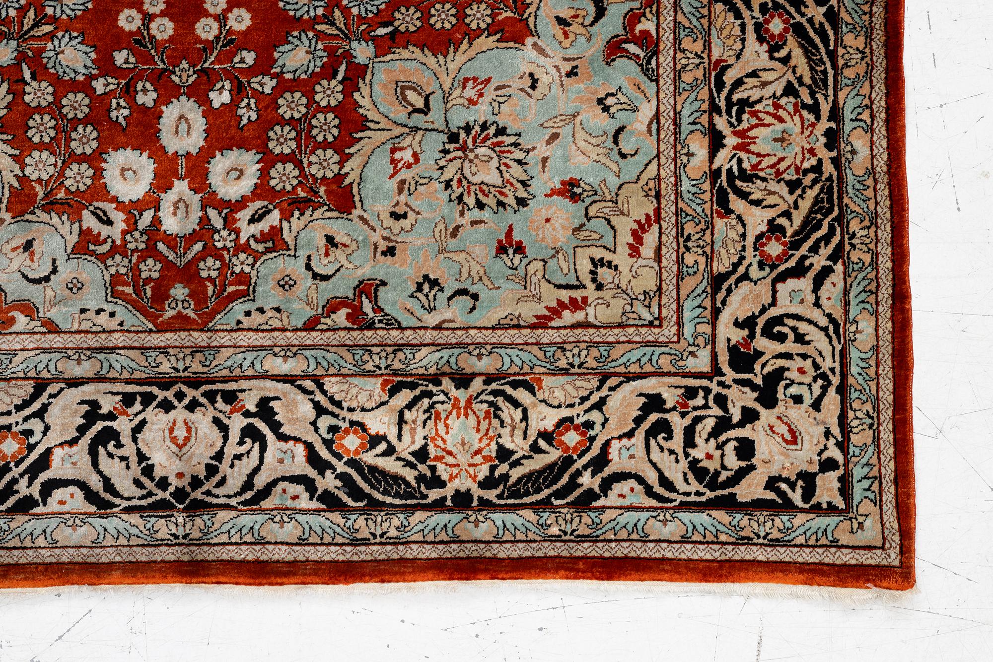 Carpet, Tabriz, silk, approx. 152 x 92 cm.