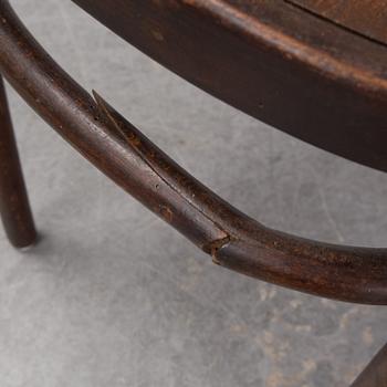 A pair of Thonet armchairs from the early 20th century.