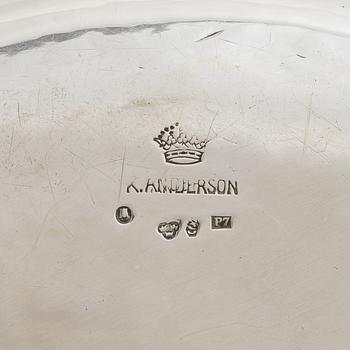 A silver bowl and dish, K Anderson Stockholm 1917.