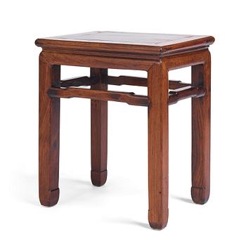 A small huali table/stool 'Fangdeng', 17/18th century.
