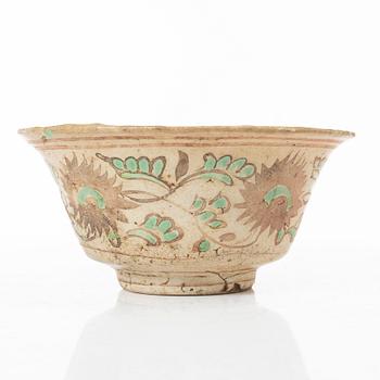 Skålfat, tre stycken, porslin. Kina, 1600-tal.