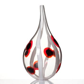 Ann Wåhlström, a glass vase, "Bulb XIII", Tacoma glass studio, Seattle, USA, 2006.