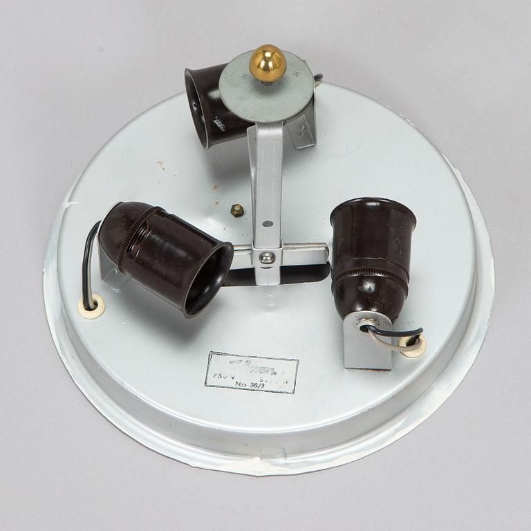 Paavo Tynell, A mid 20th century ceiling lamp for Idman.