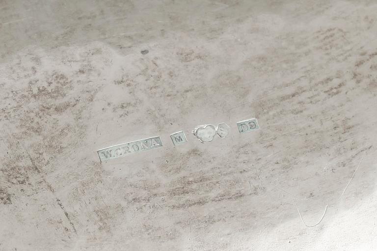 FRUKTSKÅL, silver, William Crona, Malmö, 1954. Vikt 1064 g.