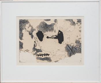 ANTONI TÀPIES, färgetsning och carborundum, signerad och numrerad 40/75.