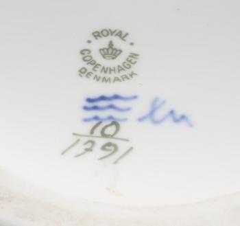 LOCKURNA, porslin, "Blå Blomst", Royal Copenhagen.