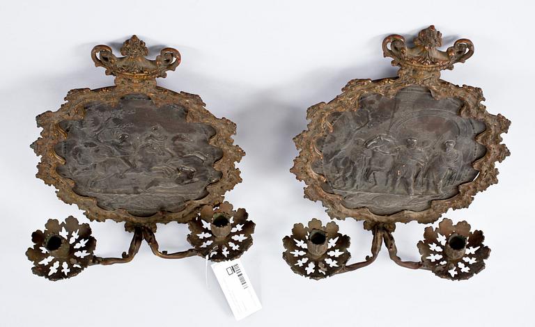 LJUSPLÅTAR, ett par, metall, barockstil, sent 1800-tal.