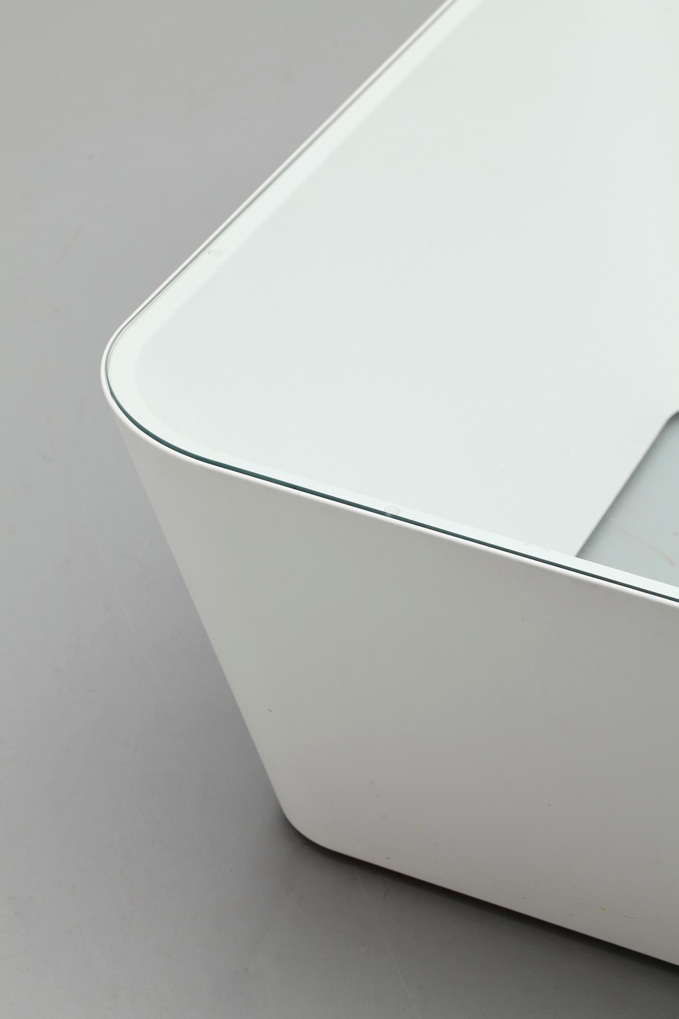 BORD, "Zero-In", Barber & Osgerby för Established & Sons, London, England.