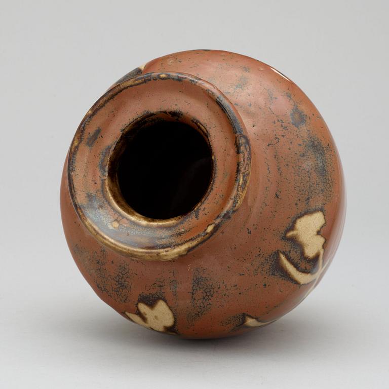 A Japanese stoneware vase in the manner of Shoji Hamada, 1950's.