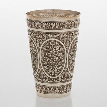 Bägare, silver, Bhuj, Indien kring sekelskiftet 1900.