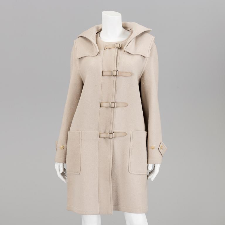 A coat by Hermès, in size 38(FR).