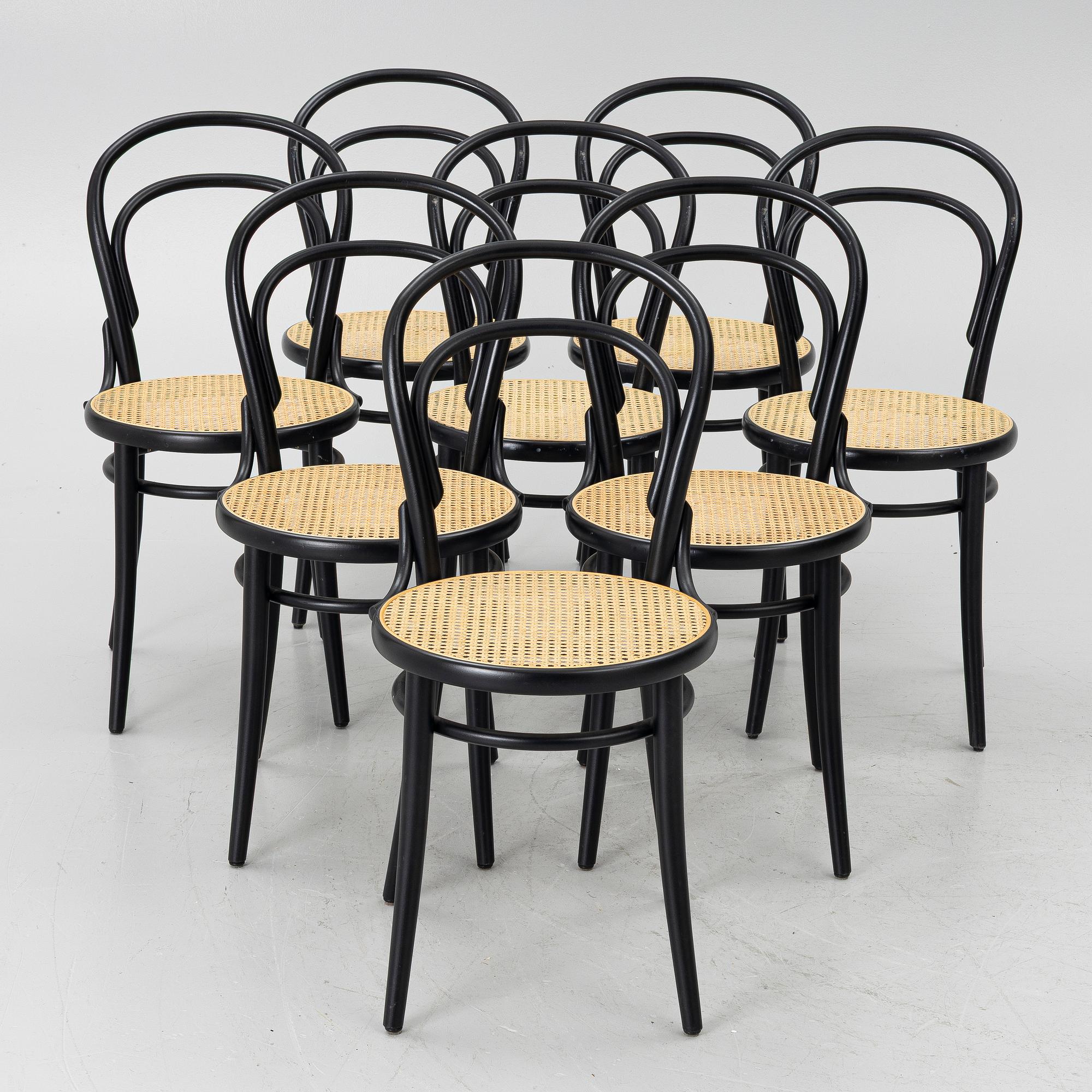 Michael Thonet, Chairs, 8, model 14, TON.