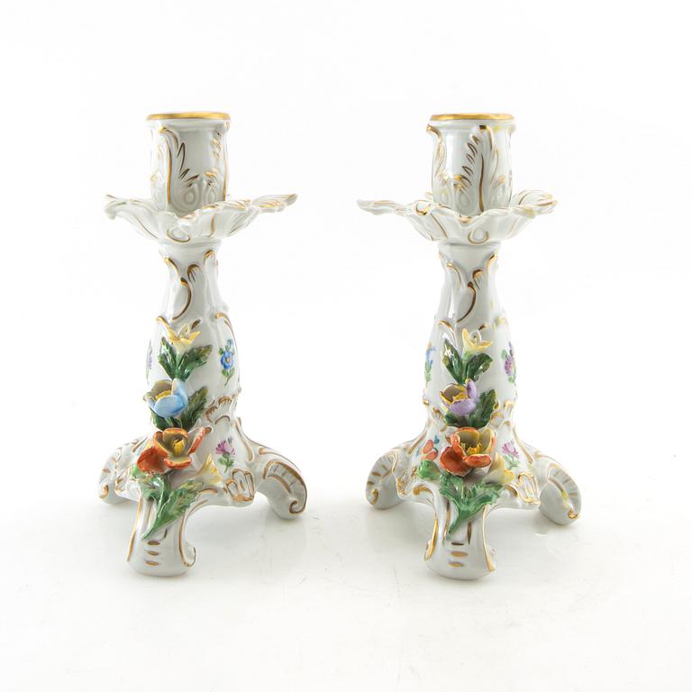 Bowl and candlesticks, a pair, Rococo style, Germany, first half of the 20th century, porcelain.