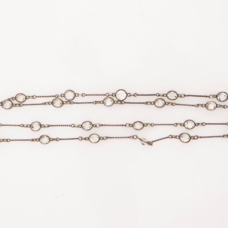 Necklace, silver with crystals.