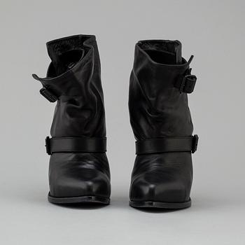 GIVENCHY, skor, storlek 39.