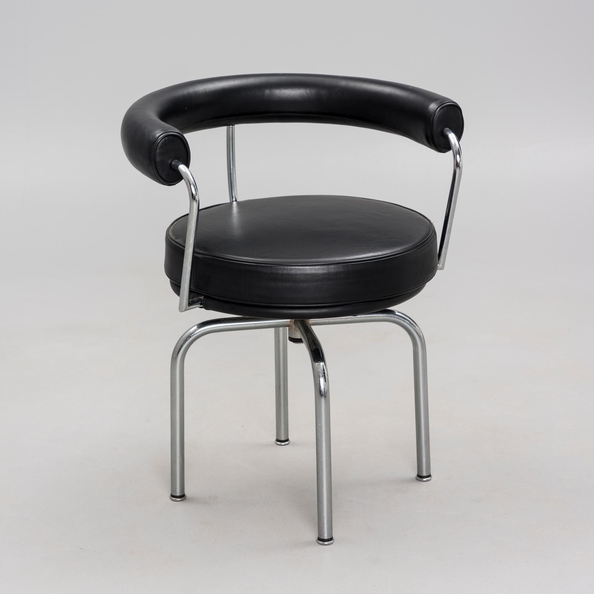 FÅTÖLJ, "LC7", Le Corbusier, Pierre Jeanneret och Charlotte Perriand, Cassina.