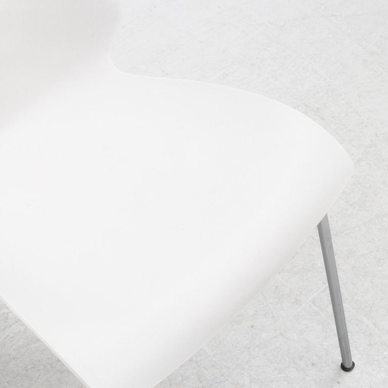 Vico Magistretti, twelve "Maui" chairs, Kartell.