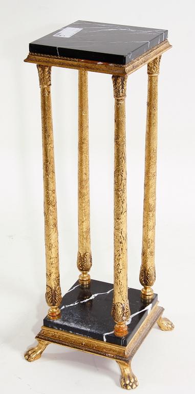 PIEDESTAL, gustaviansk stil, 1900-tal.