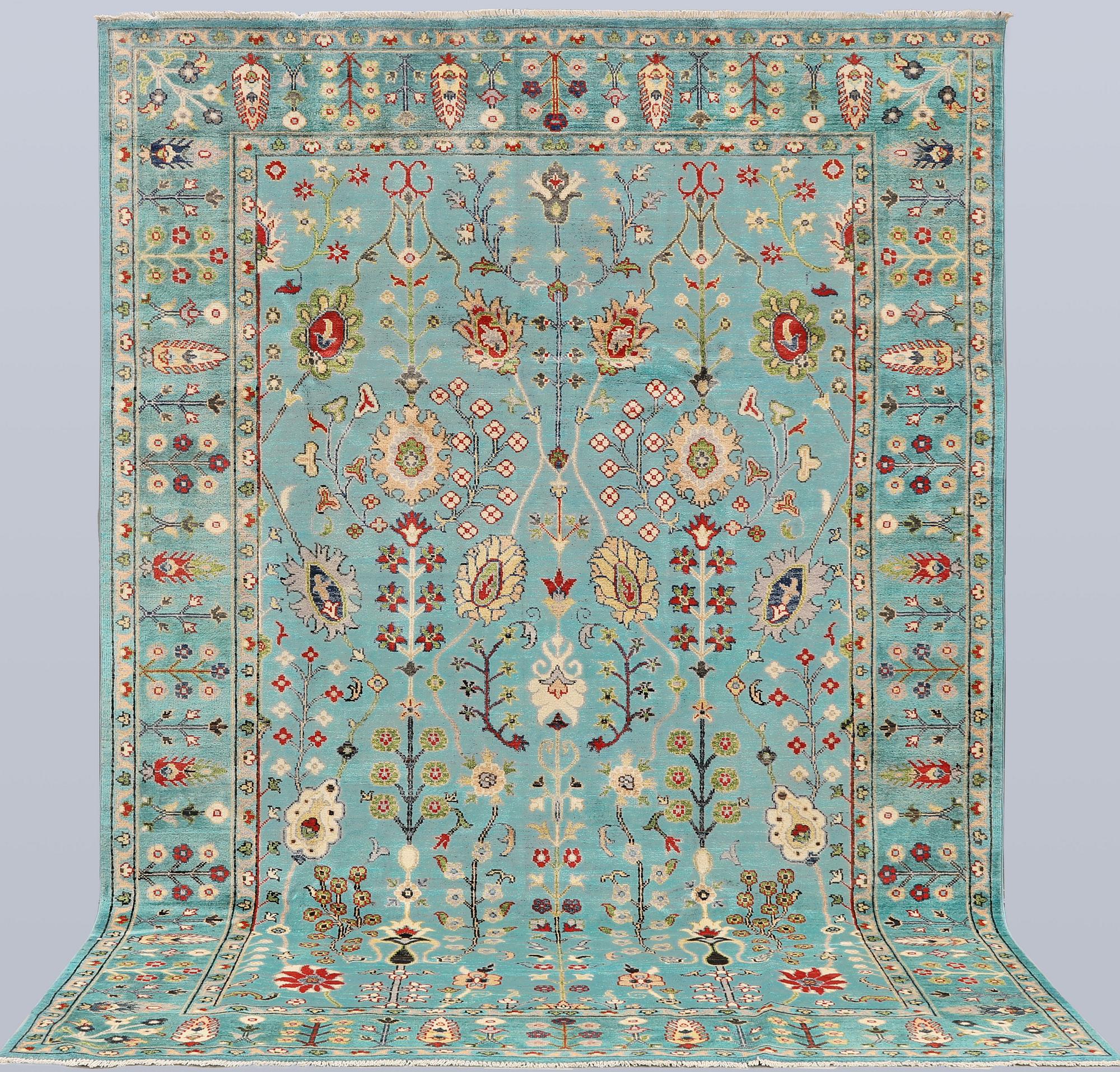 A carpet, Ziegler design, approx. 311 x 200 cm.