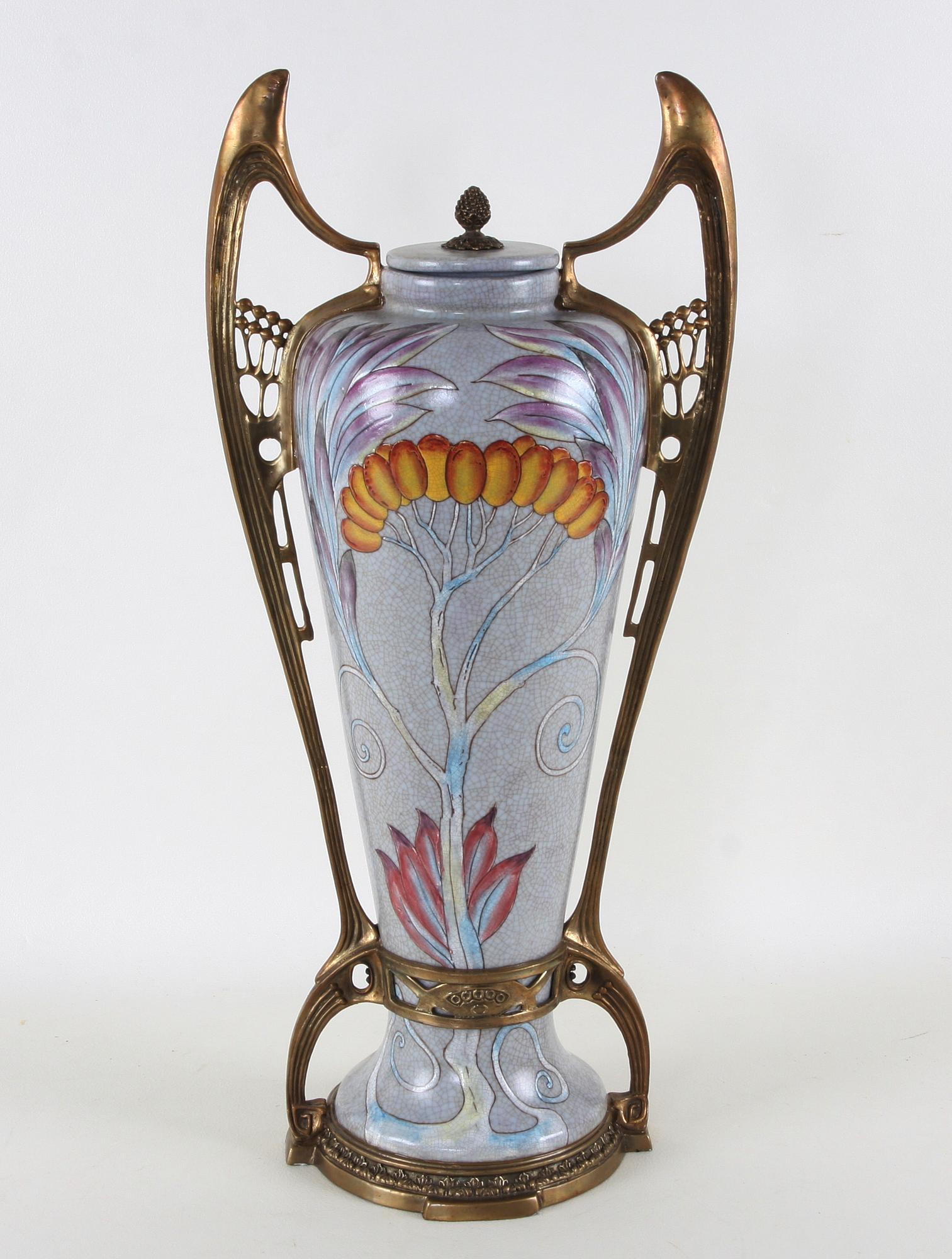 LOCKURNA, porslin. Jugendstil, 2000-tal.