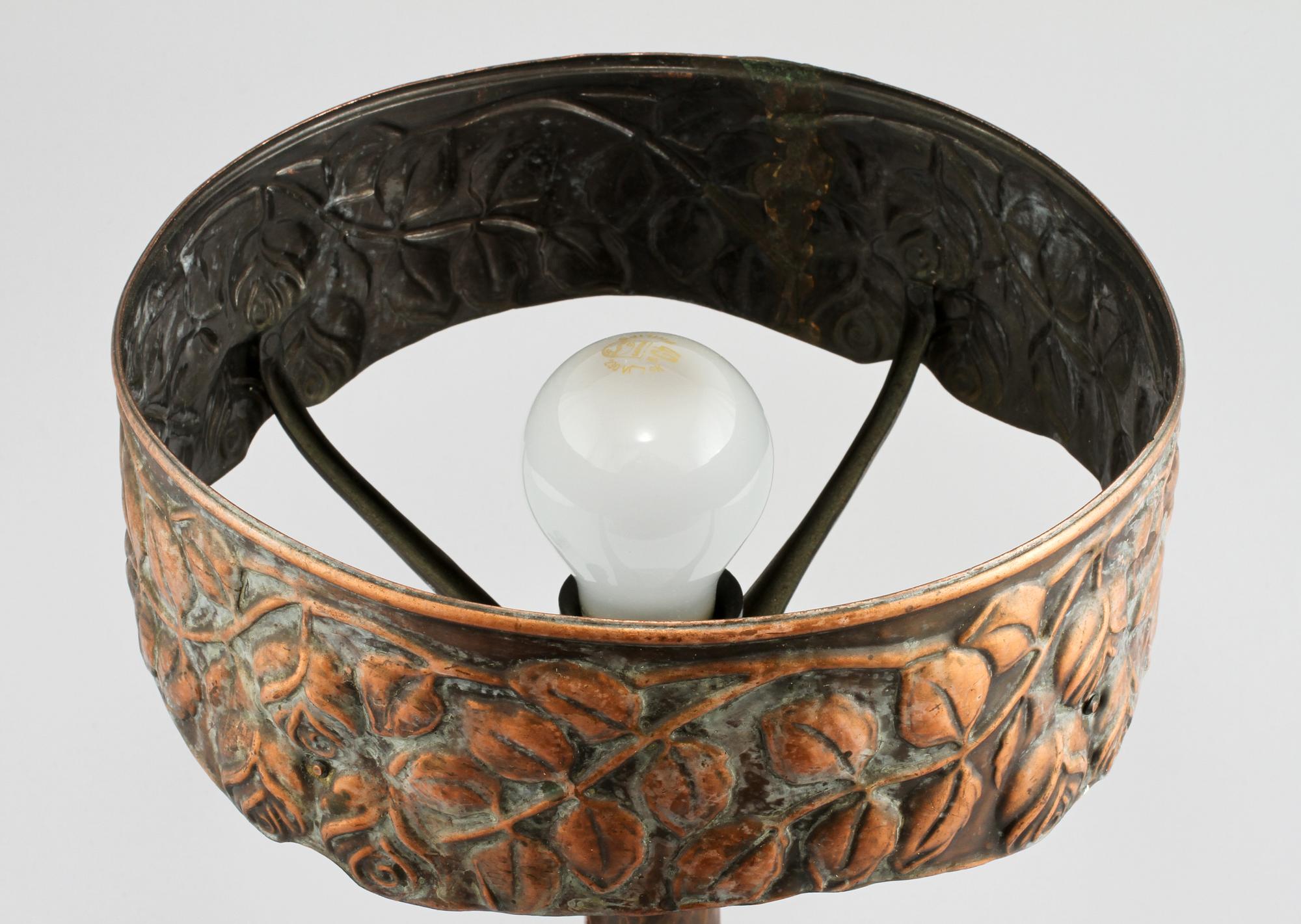 LAMPFOT, jugend, 1900-talets början.