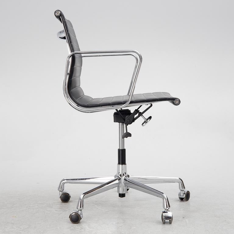 Charles & Ray Eames, a model EA 117 swivel office chair, VItra.