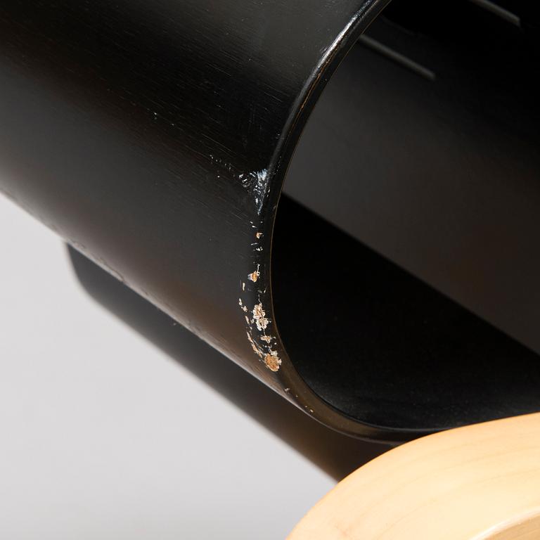 ALVAR AALTO, An armchair no 41, 'Paimio'.